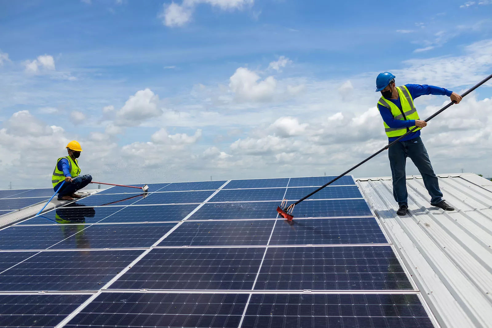 Solar Panel Maintenance in Gorakhpur